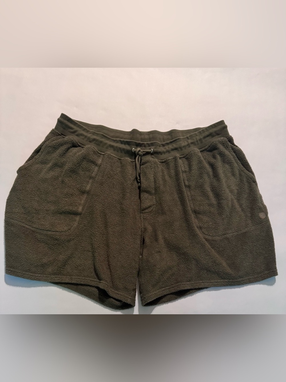 Outerknown Hightide Sweatshorts Men's XXL Terry Cloth Shorts Olive Green Beach